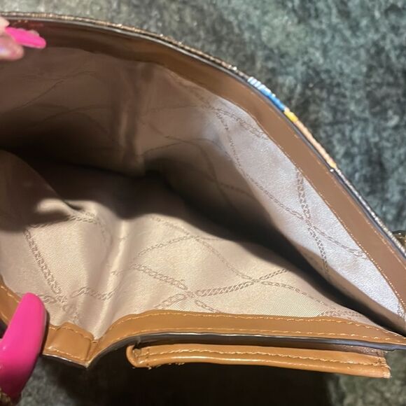 Michael kors limited edition jet set wristlet wallet - Picture 9 of 9